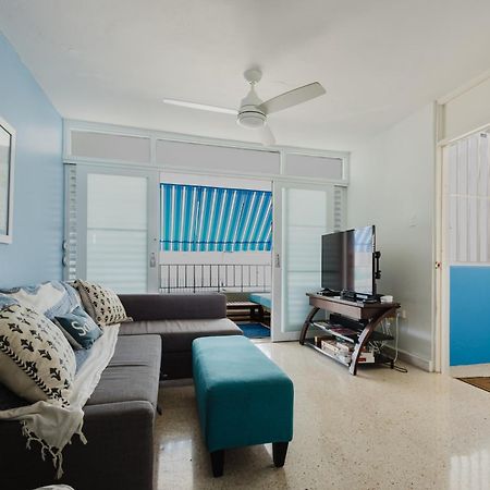 Oceanview Apartment Steps To The Beach Luquillo Kültér fotó